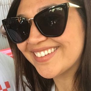 Meet your Posher, Jacqueline